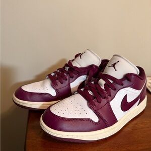Air Jordan 1 Low